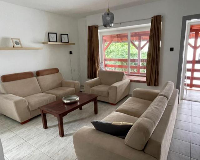 Boni Apartman Мишкольц Экстерьер фото