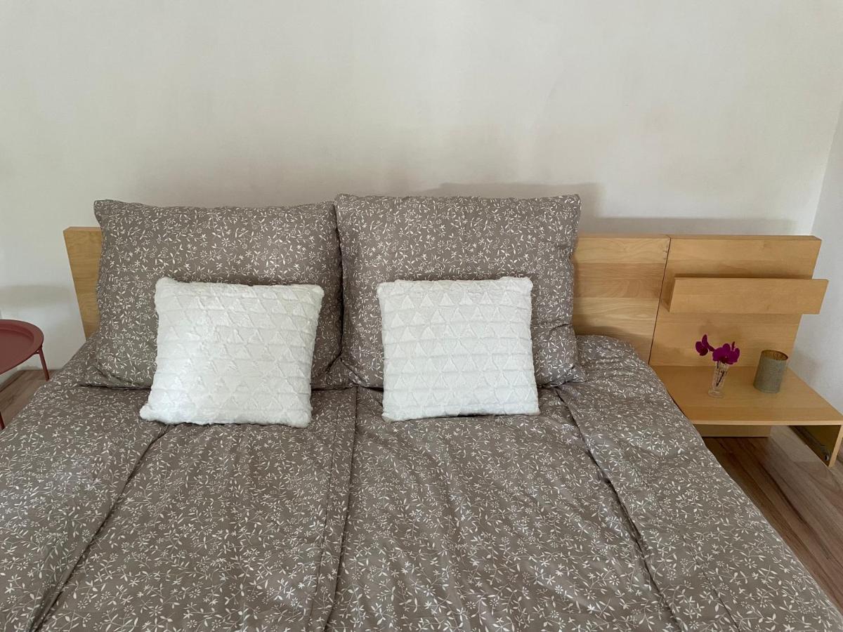 Boni Apartman Мишкольц Экстерьер фото