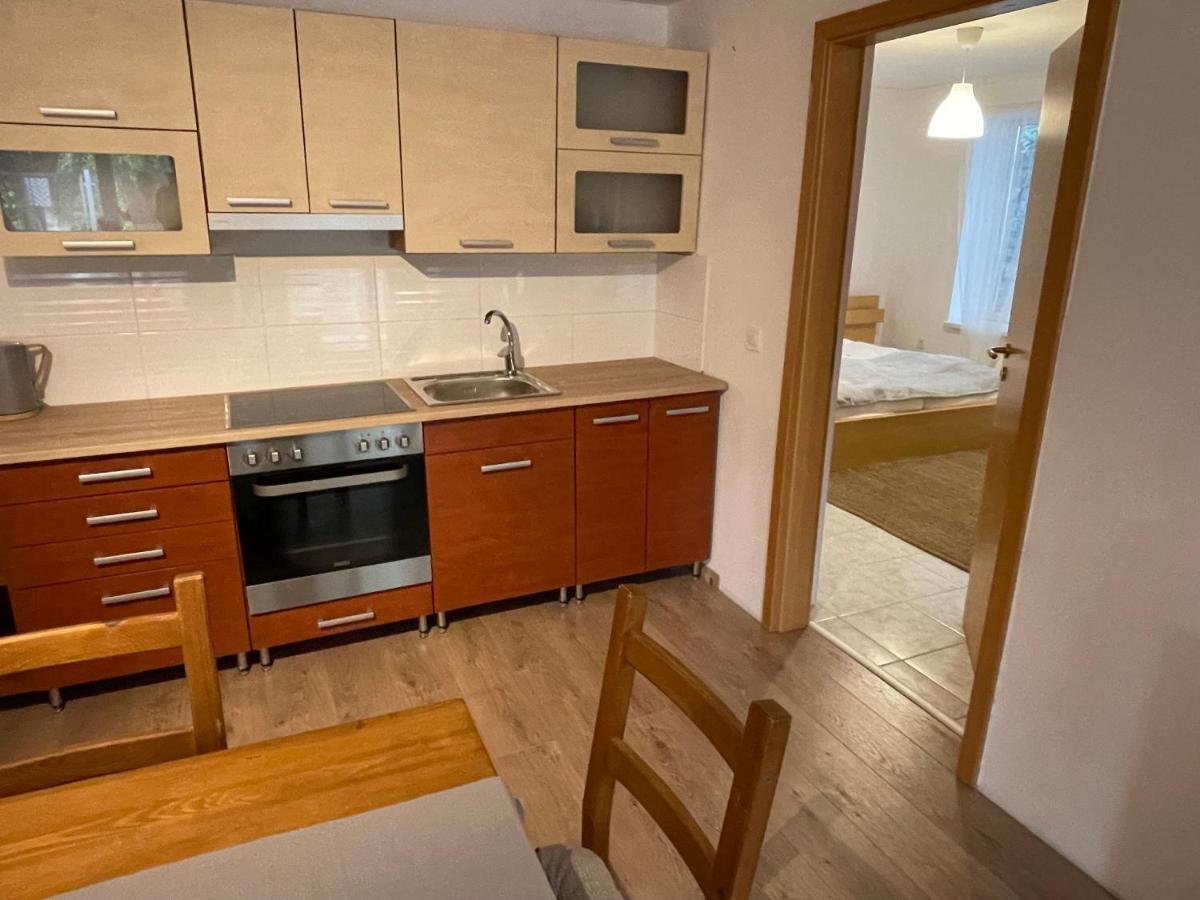 Boni Apartman Мишкольц Экстерьер фото