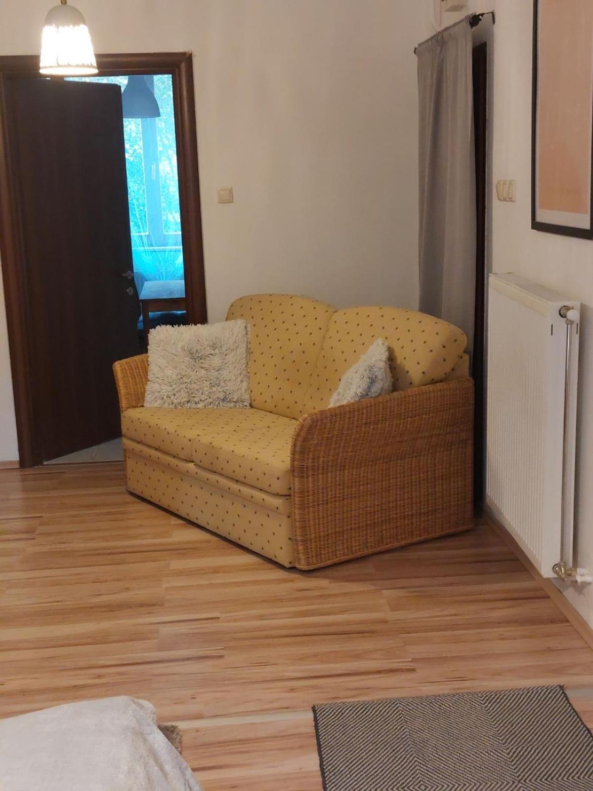 Boni Apartman Мишкольц Экстерьер фото